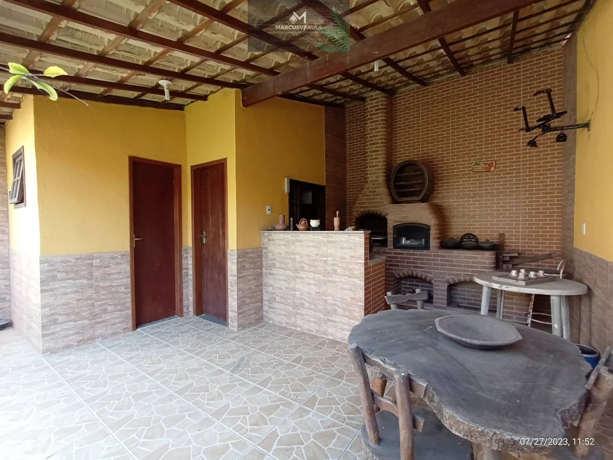 Casa à venda, com 2 quartos, 240m² - Marcus Vinicius de Paula -  Consultoria Imobiliária / Corretor de imóveis  CRECI 90492